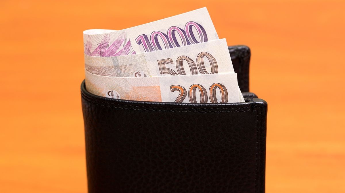 Žena ve Stříbře našla obálku se stotisícovou tržbou. Vzala ji domů a pak vrátila